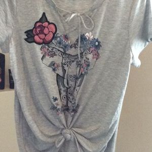 Large elephant print T-shirt. NWOT